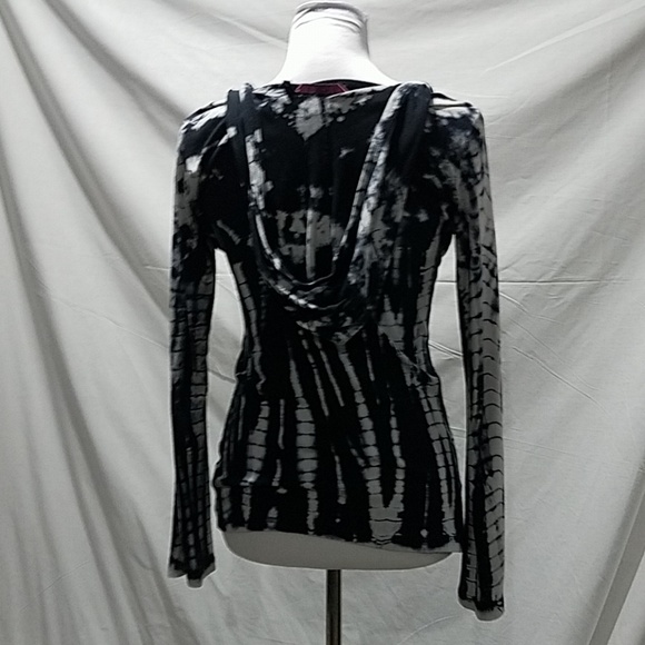 Hoodie - Picture 2 of 7